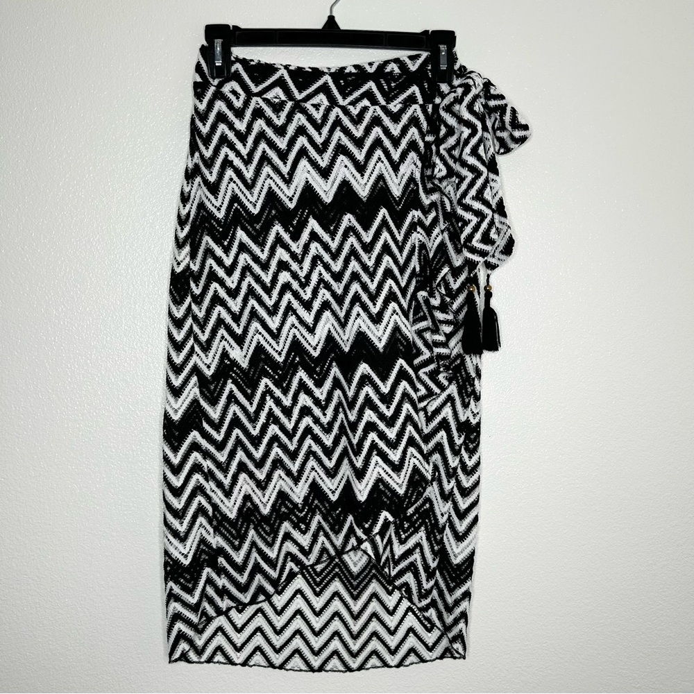Trina Turk Womens Black & White Chevron Swim Drift Crochet Wrap Skirt Size S
